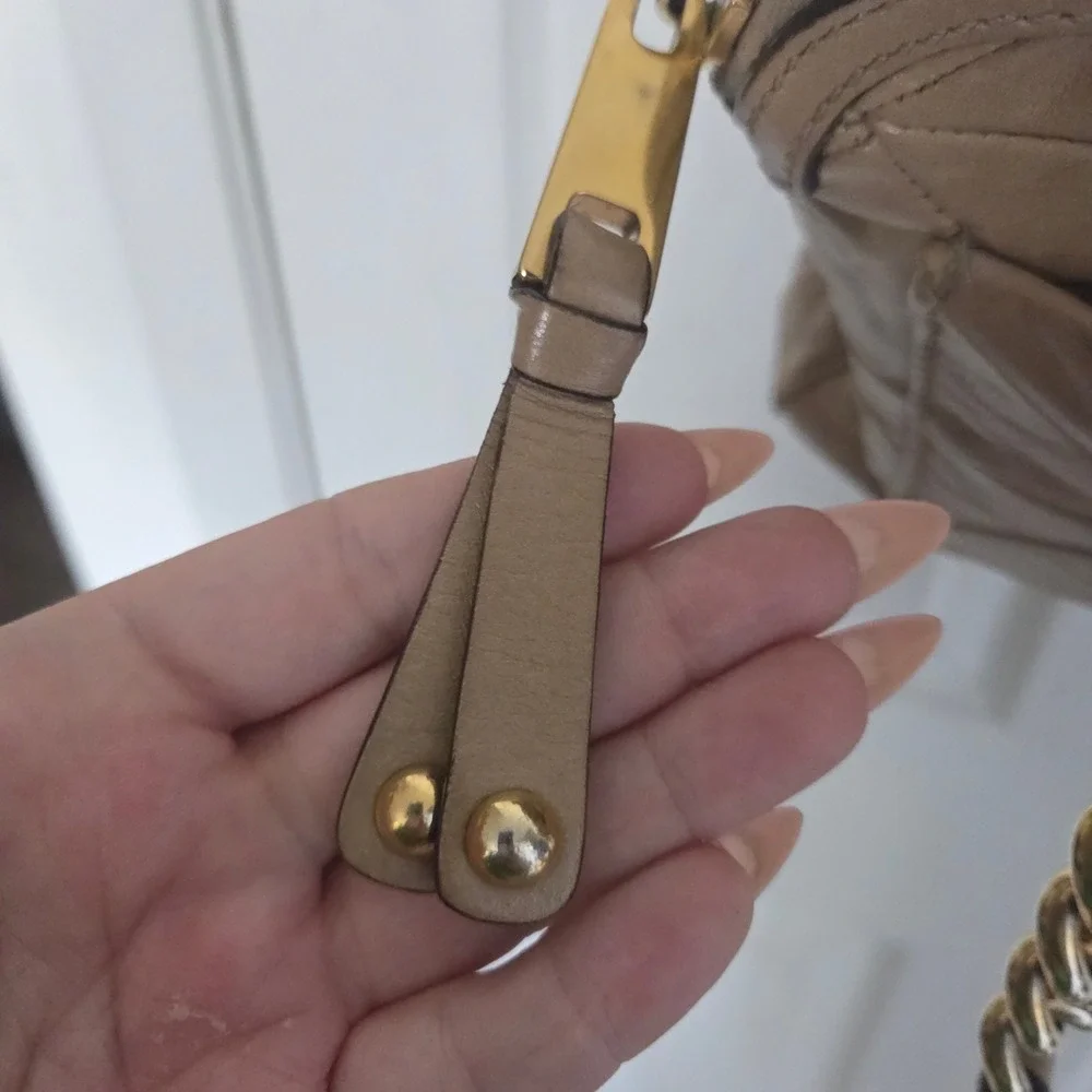 Marc Jacobs Quilted Leather Satchel Bag Tan‎ Beige Gold Chain Italian Designer